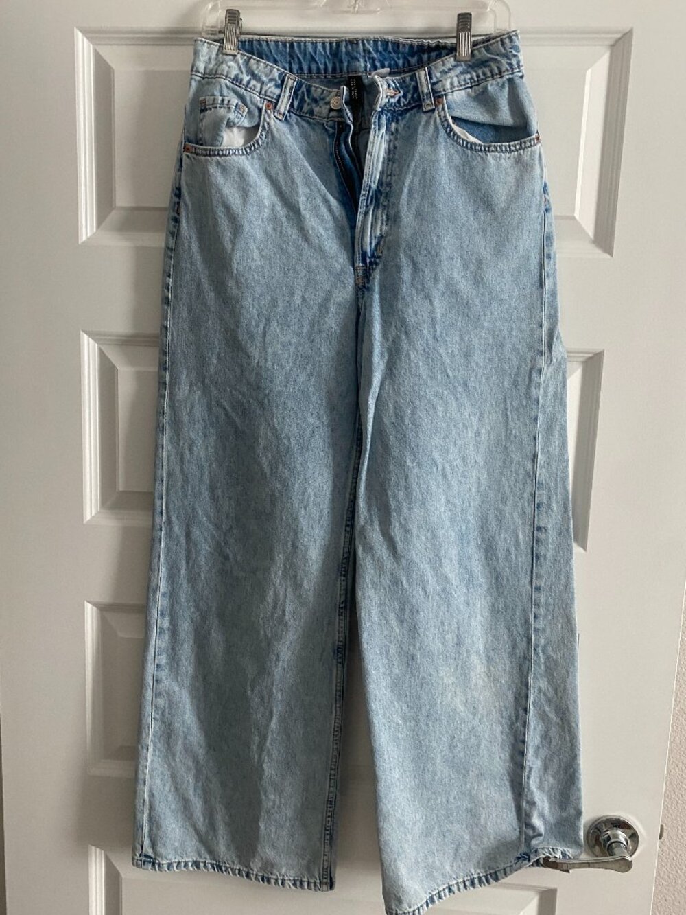 H&M Blue Wide Leg High Waisted Denim Jeans - Size 8
